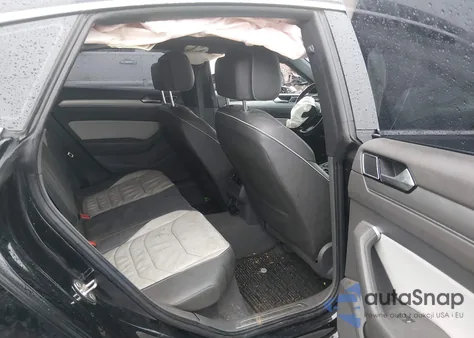 2020 Volkswagen Arteon 2.0T Sel R-Line z USA, uszkodzony, nr VIN WVWSR7AN4LE014413